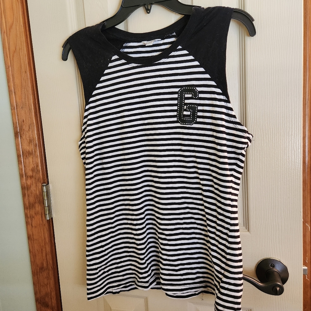 GUESS cap sleeve Punk Rock Striped Shirt sz L "G" emblem on chest